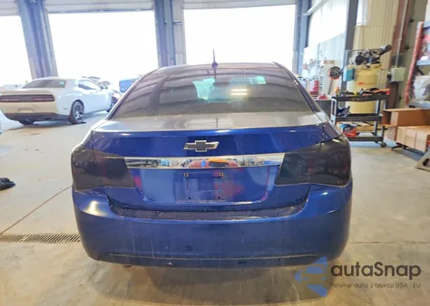 2013 Chevrolet Cruze Ls z USA, uszkodzony, nr VIN 1G1PA5SG2D7192580